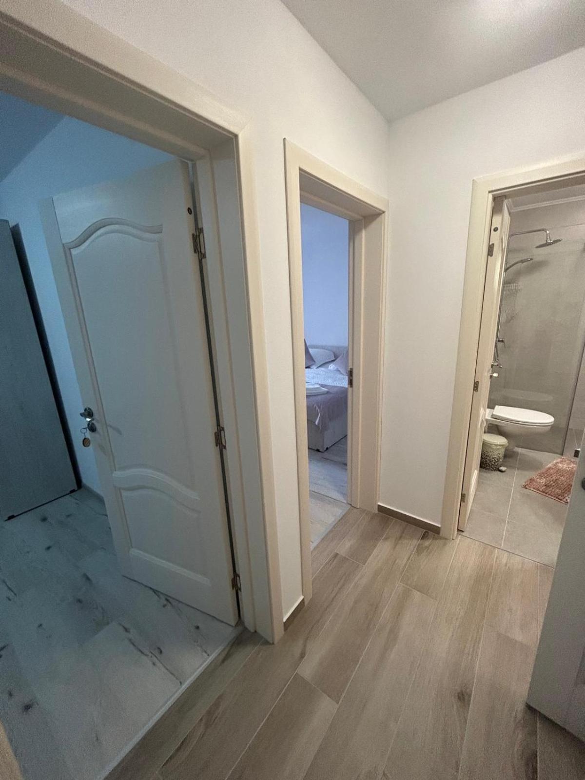 Casa Dani&Moni Hotel Moeciu De Sus Bagian luar foto